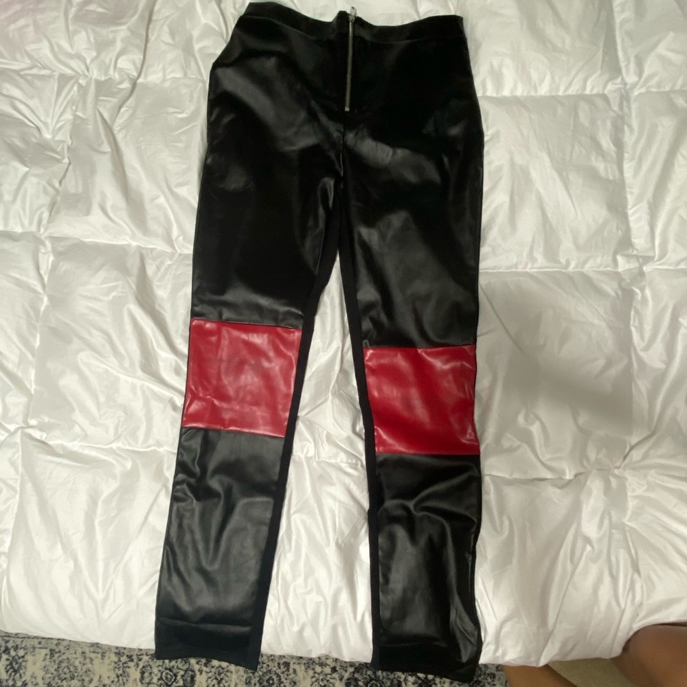 Faux leather leggings